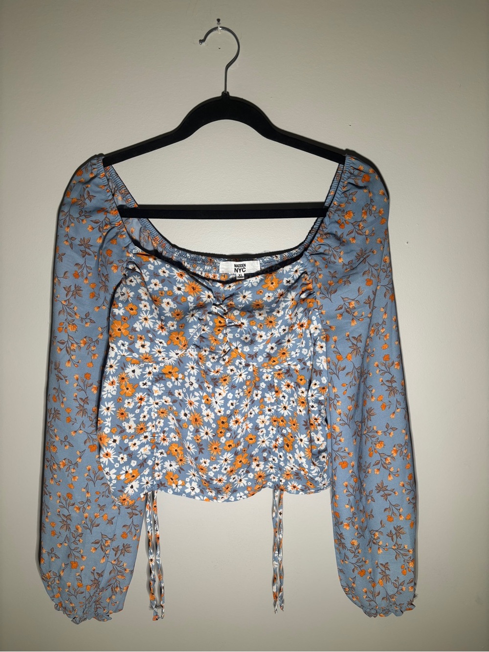 Madden NYC Blue Floral Smocked Peasant Crop Top XL - Picture 2 of 6